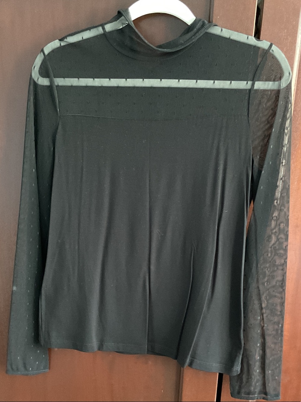 Elegant Ralph Lauren blouse in very good condition, size M.